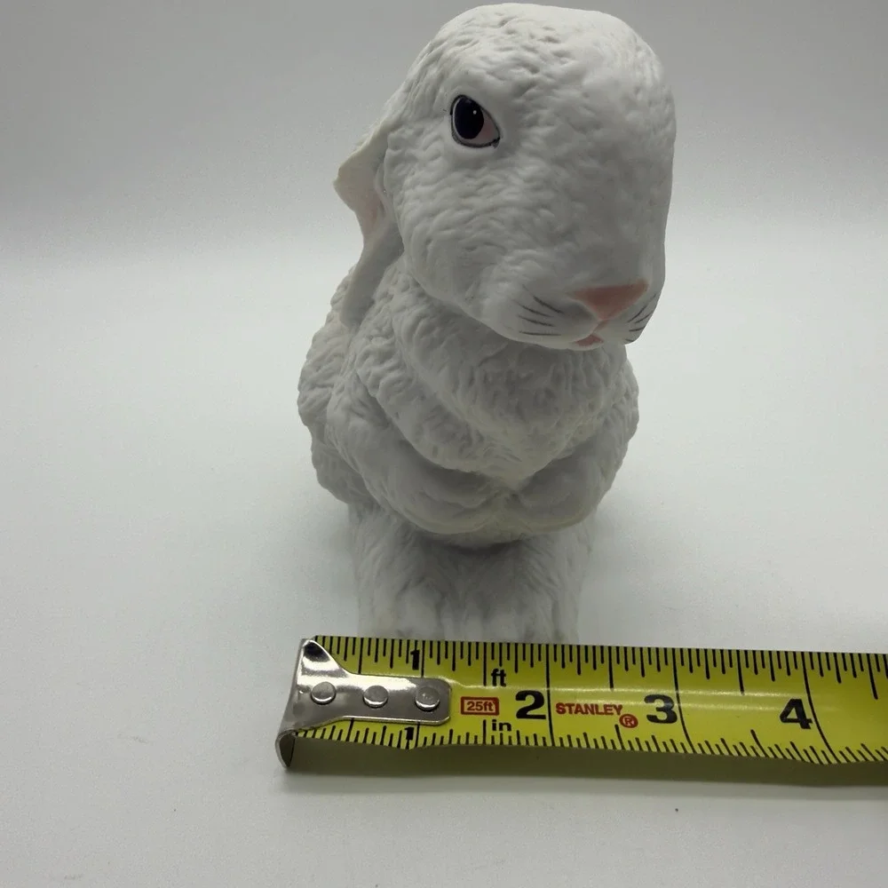 Dept 56‎ Bisque Bunny Figurine Vintage White Textured Rabbit Easter Decor 5.5